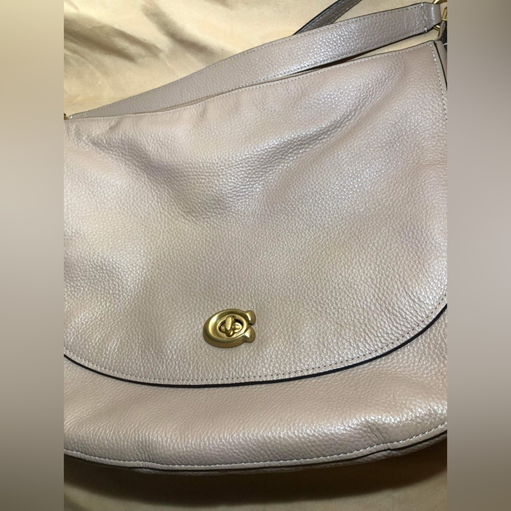 Coach Turnlock Leather Hobo Bag Black In Cream - Picture 11 of 11